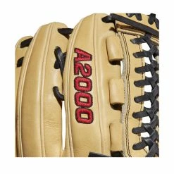 2022 Wilson A2000 D33 11.75" Pitcher's Baseball Glove: WTA20RB22D33 -Fielding Gloves Sales Store WBW100393 5 A2000 Leather D33 1175 Blonde Black.png.cq5dam.web .1200.1200
