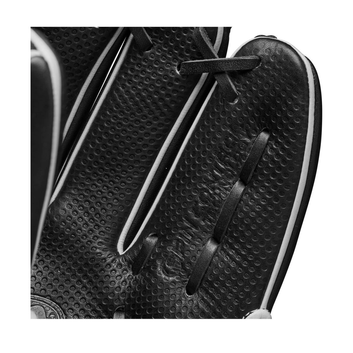 2023 Wilson A2000 1786 Spin Control 11.5" Infield Baseball Glove: WBW100985115 10 2023 Wilson A2000 1786 Spin Control 11.5" Infield Baseball Glove: WBW100985115 - Image 10